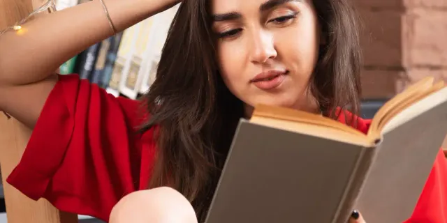 Listening, reading and language knowledge