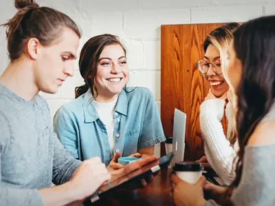 Educación interactiva